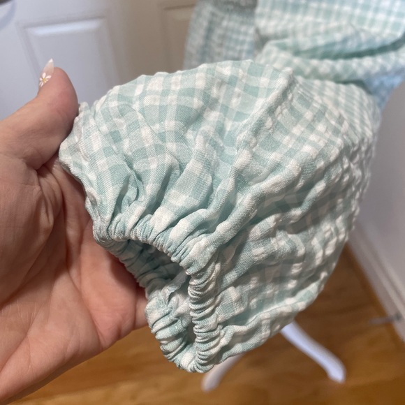 Leyden Smocked Mini - Picture 3 of 11